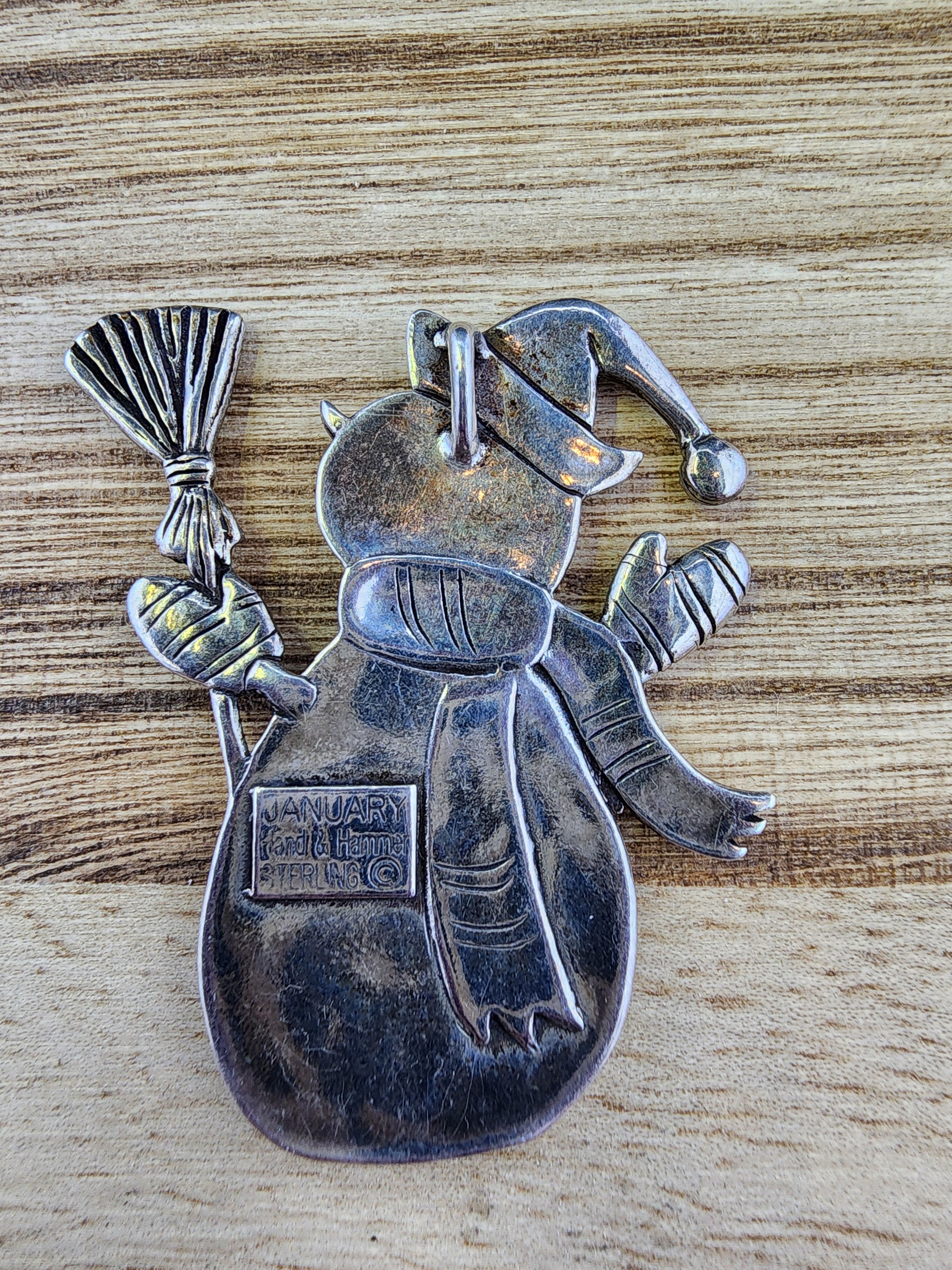 Snowman Pendant 925 Hand & Hammer