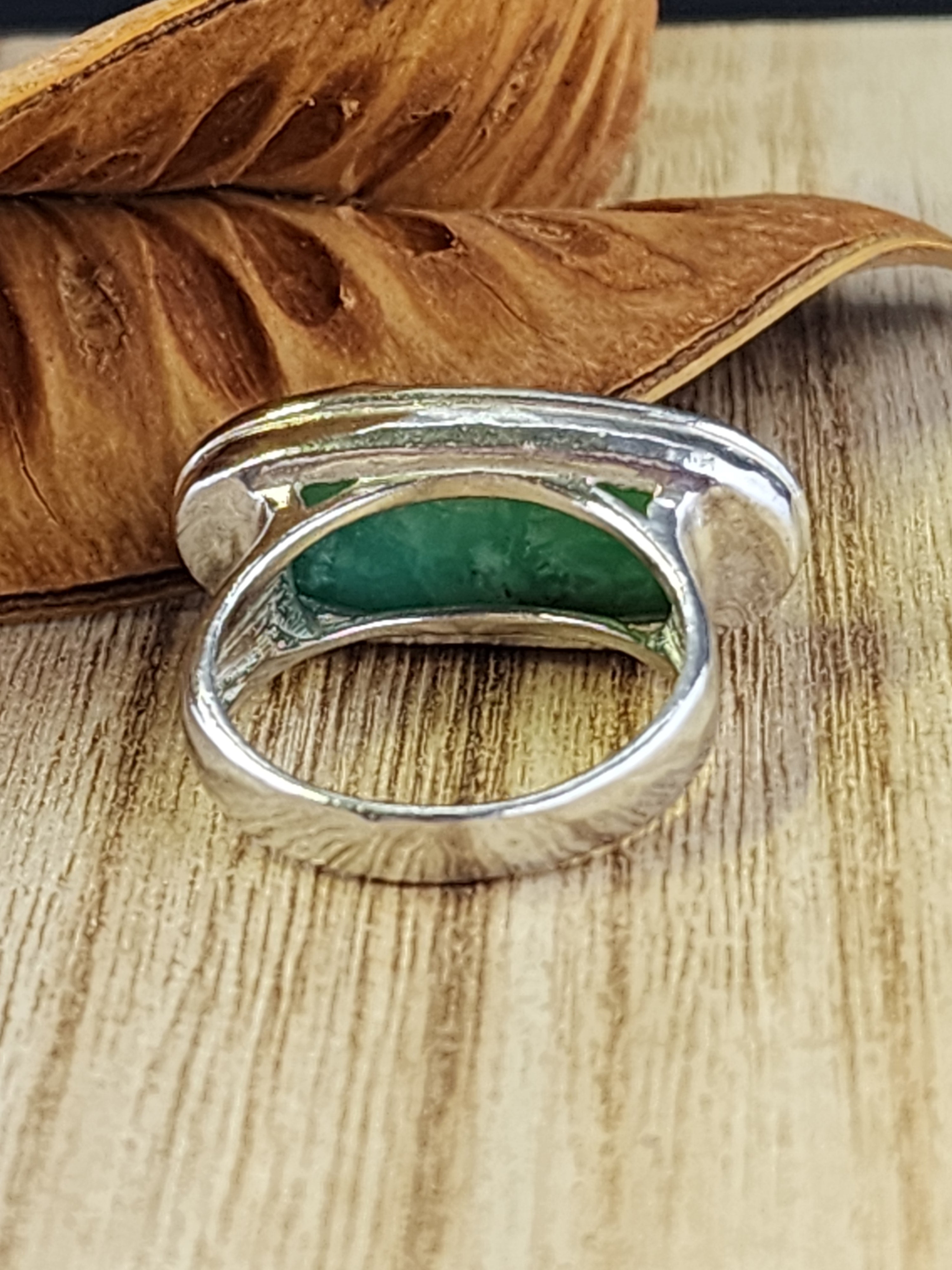 Silpada Chrysoprase Sterling size 8 ring