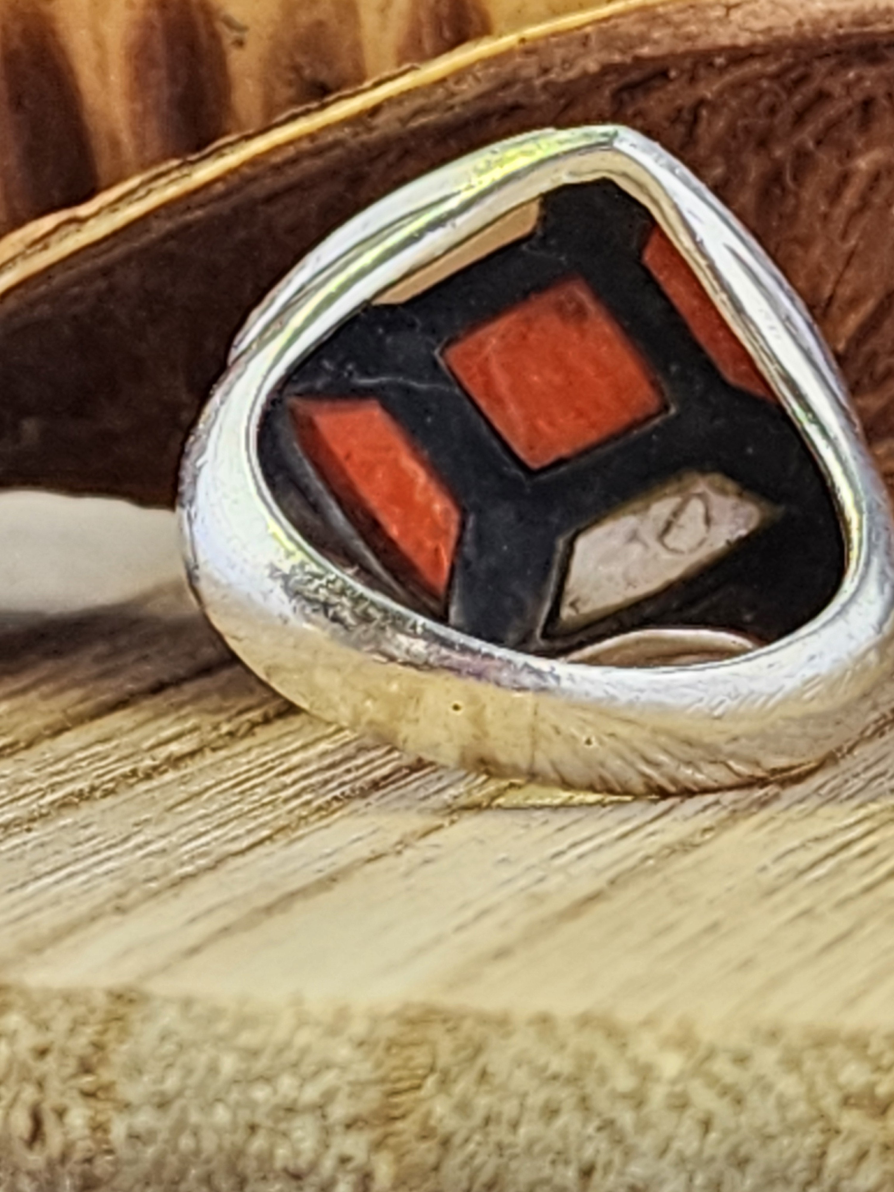 Coral / Mother or Pearl / Marcasite Size 9 - .925 ring