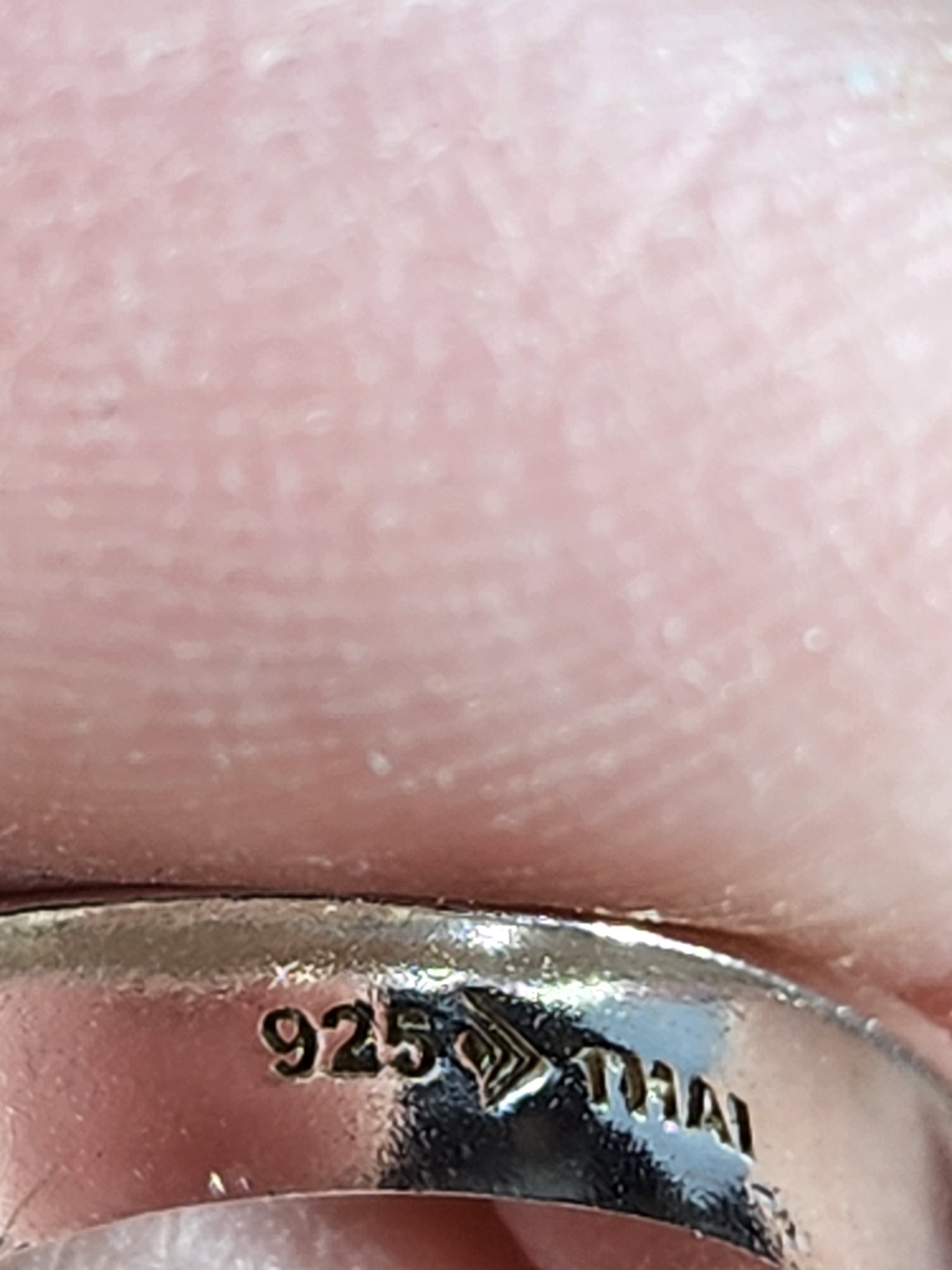 Silpada domed Sterling silver hammered ring size 8
