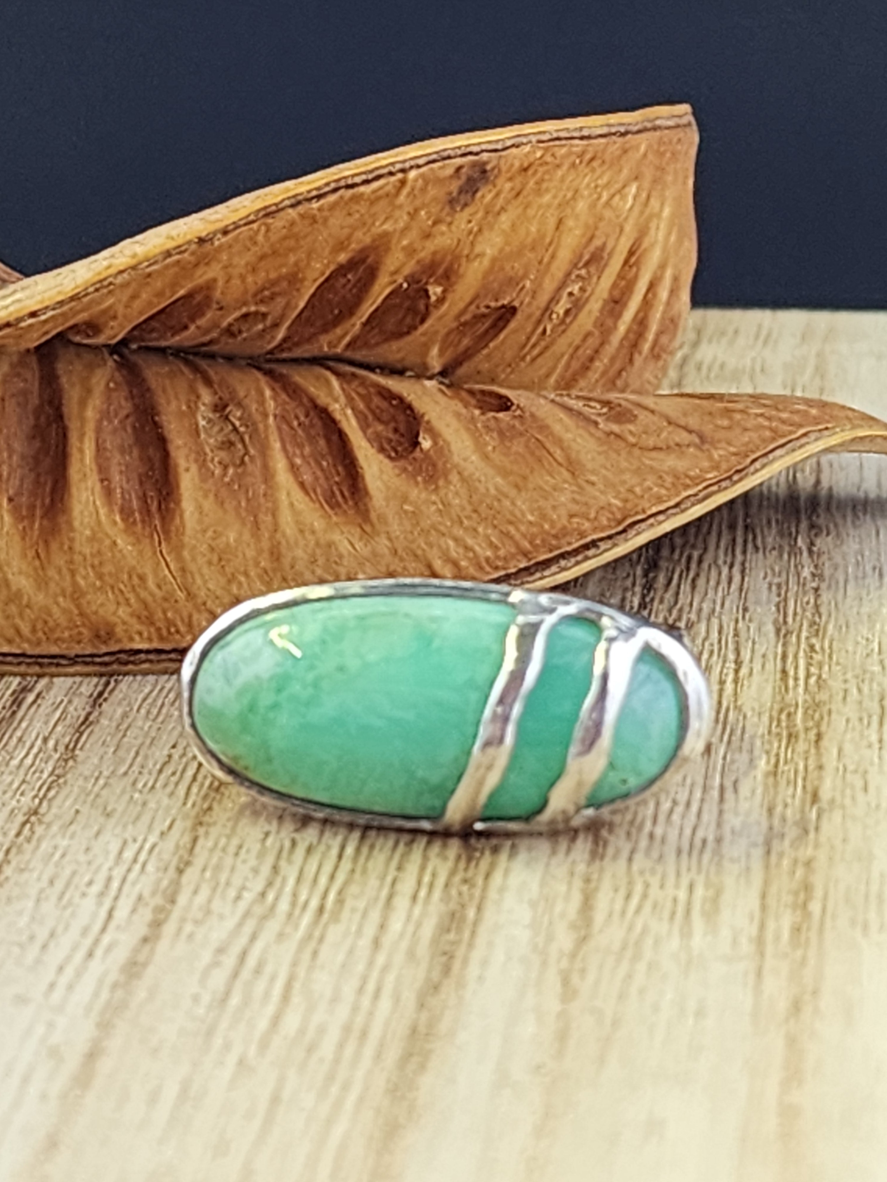 Silpada Chrysoprase Sterling size 8 ring