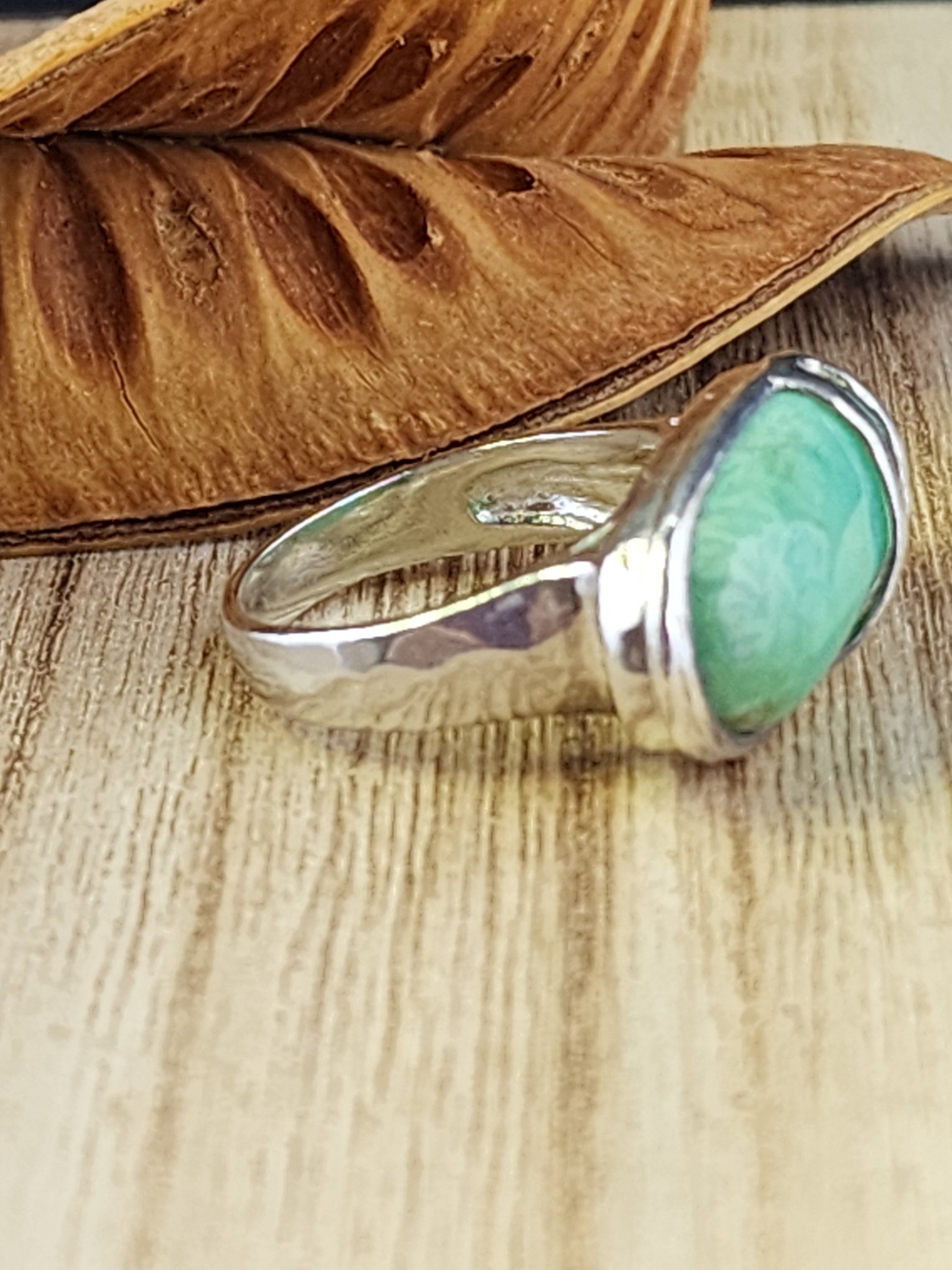 Silpada Chrysoprase Sterling size 8 ring